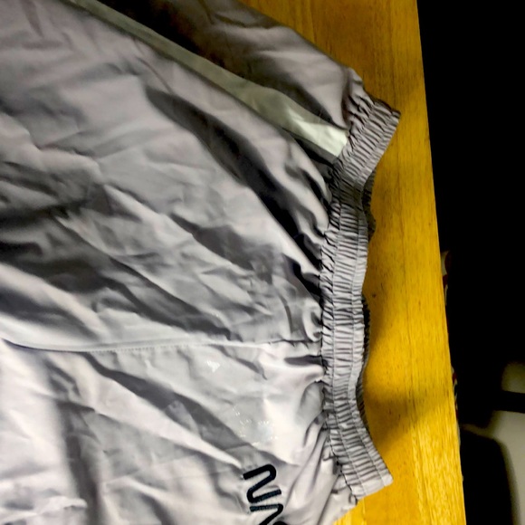 NASA pants light And never worn - Picture 1 of 3